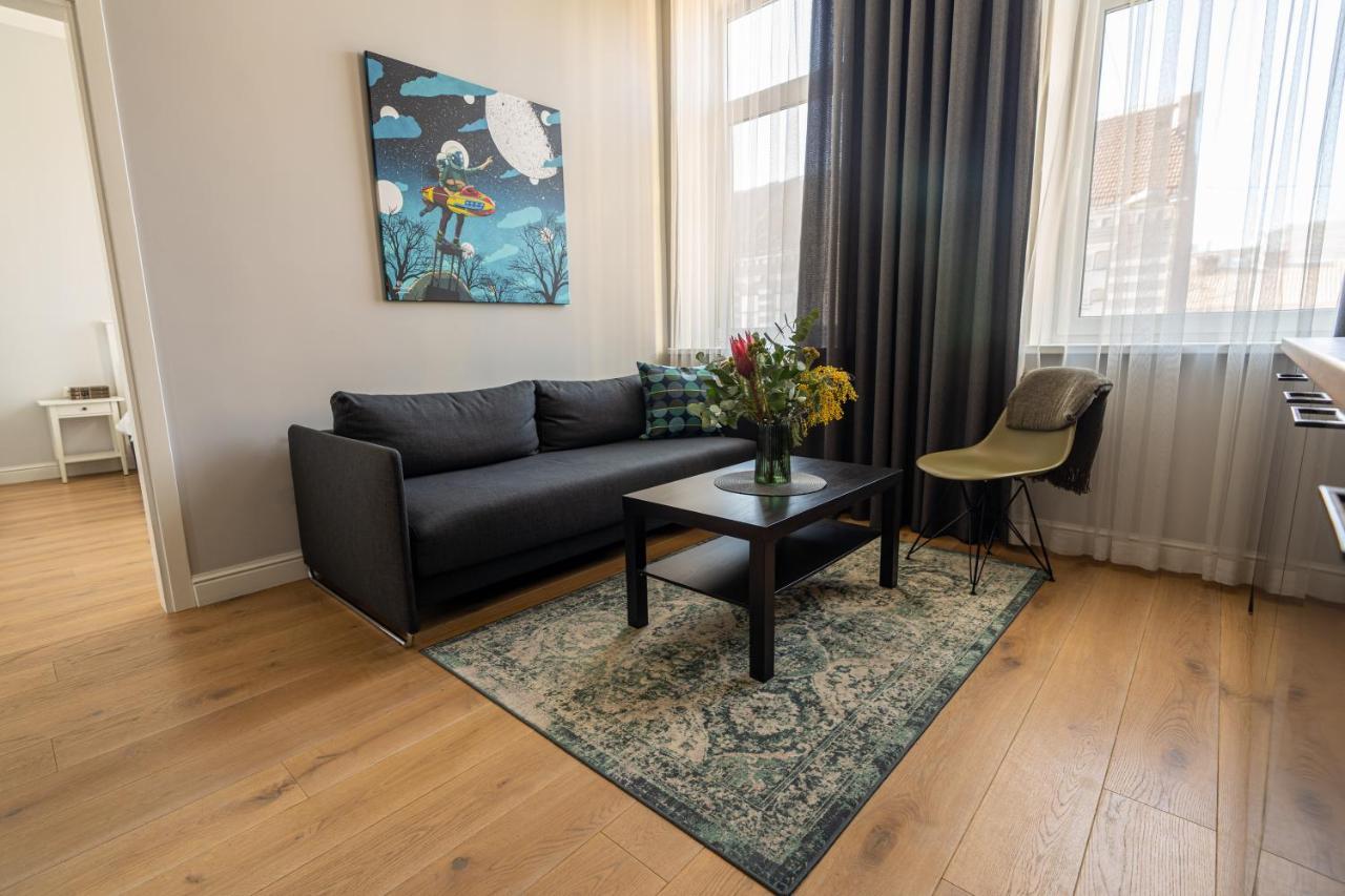 Beautiful Apartment In The Heart Of カウナス エクステリア 写真