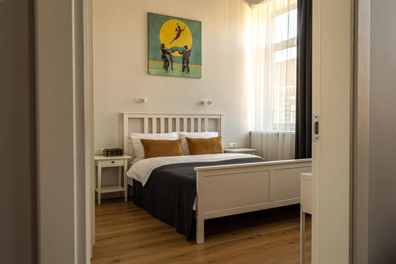 Beautiful Apartment In The Heart Of カウナス エクステリア 写真